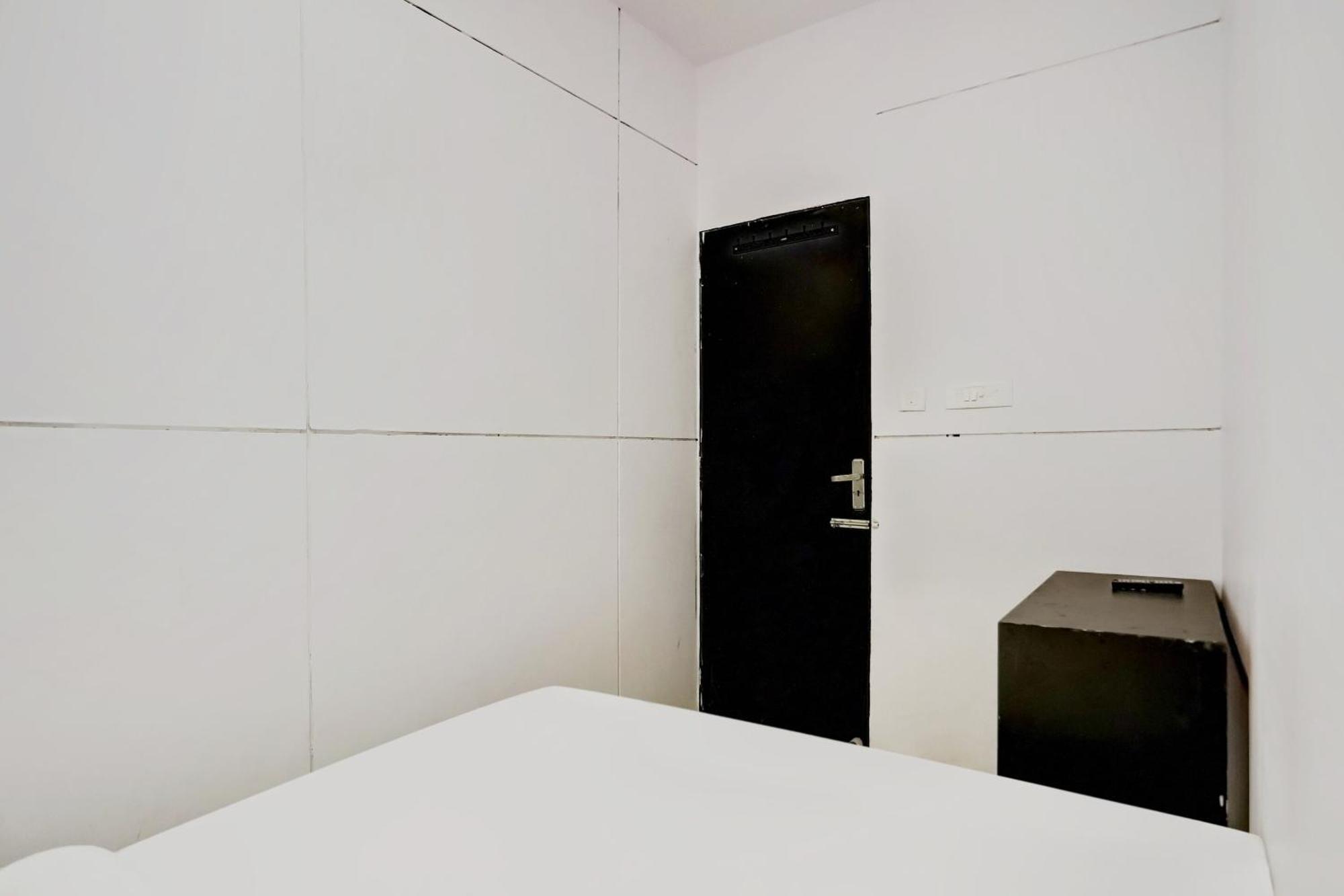 Hotel O North Campus ニューデリー エクステリア 写真